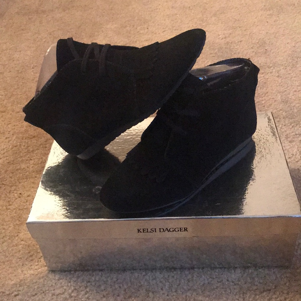 Kelsi Dagger Black Suede booties